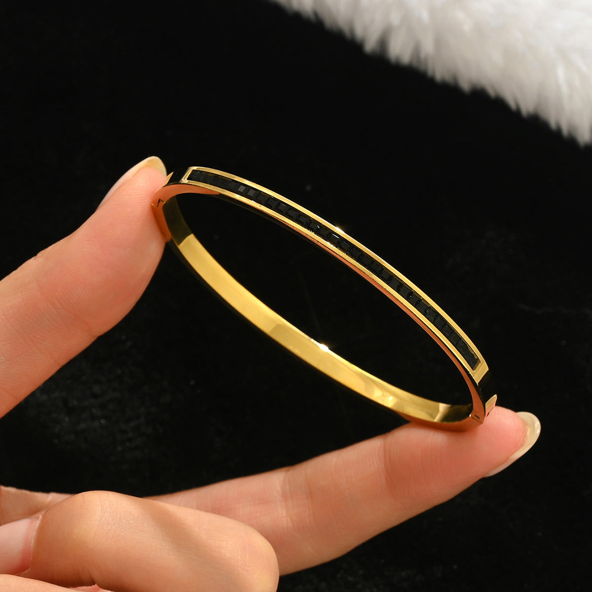 dba6e5bd-7ed3-42f3-bc91-b6d18fa35e5d