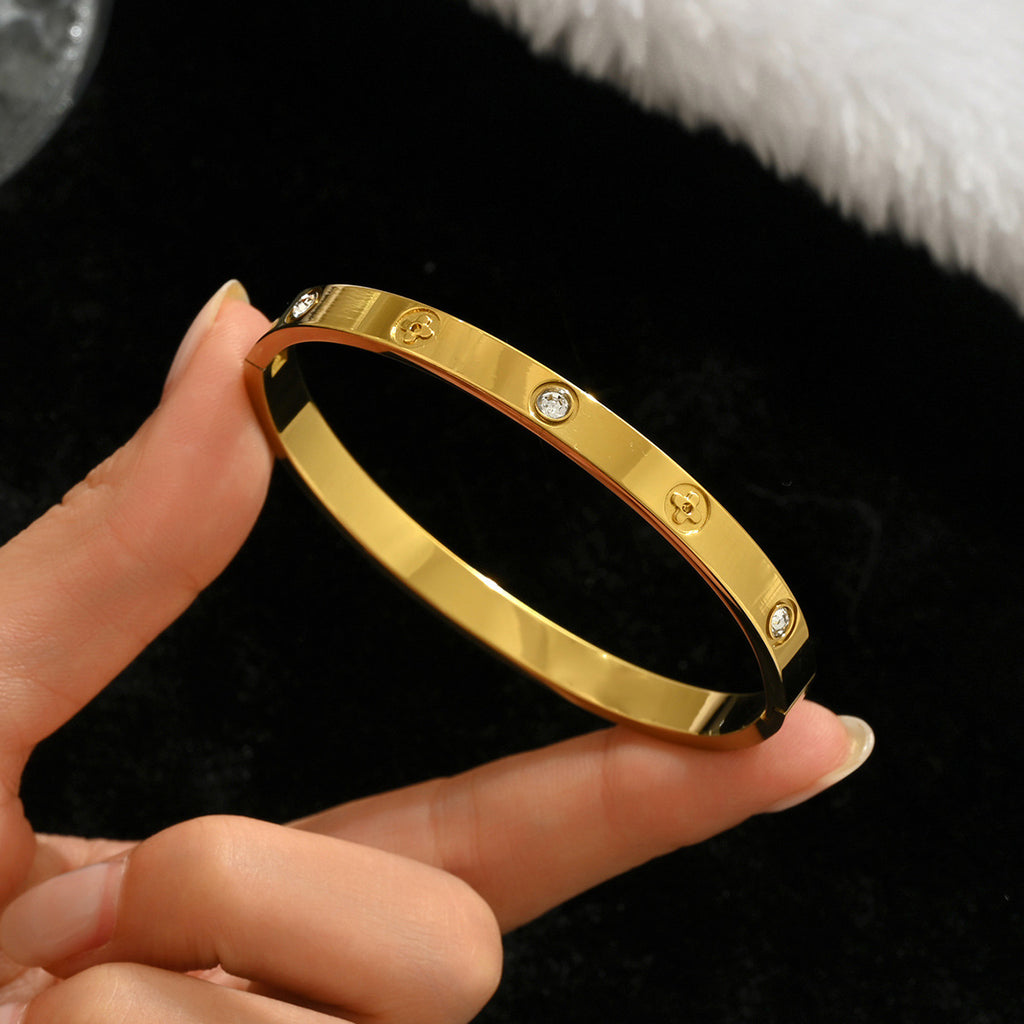 00de7423-ead0-4243-8a18-51f53c453a82