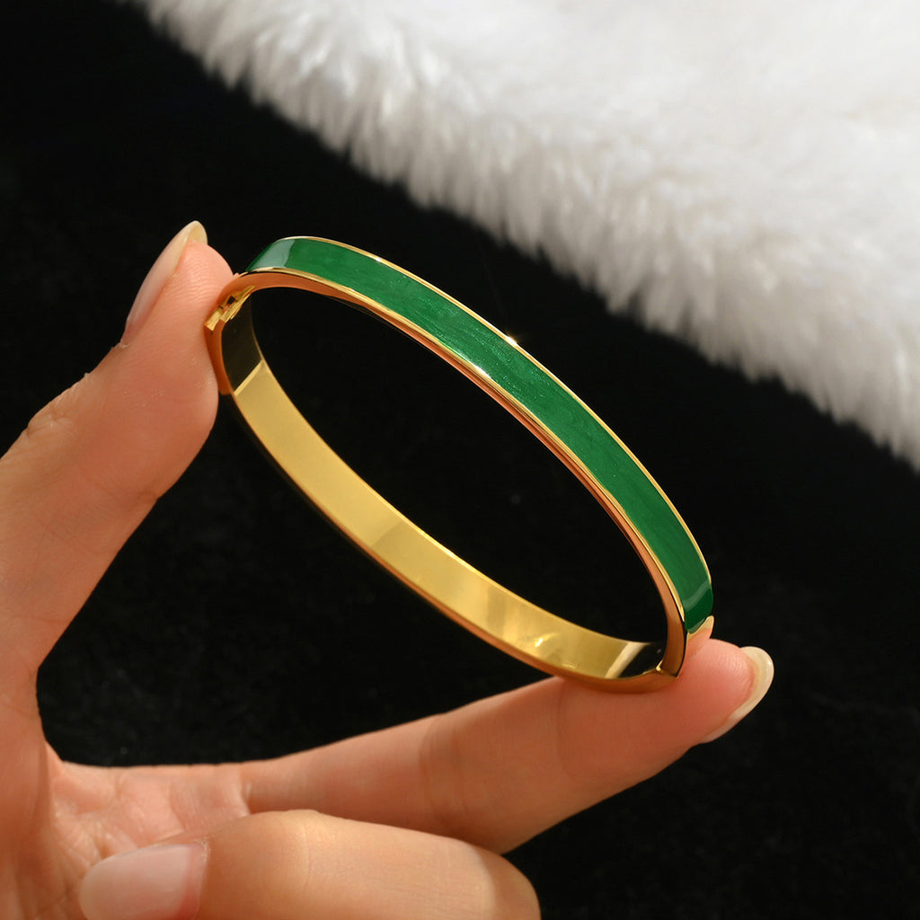 d049153b-a23e-4a0a-a832-5c419773fd06