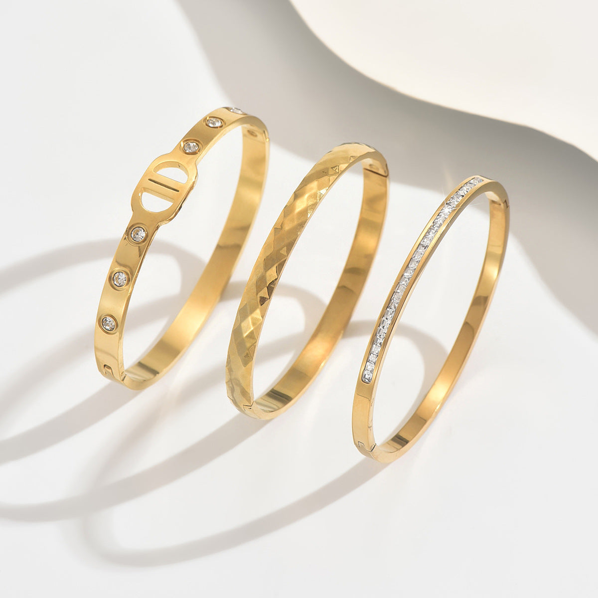 1b415ac5-c3e5-457d-b91c-dfc3ff8adf57