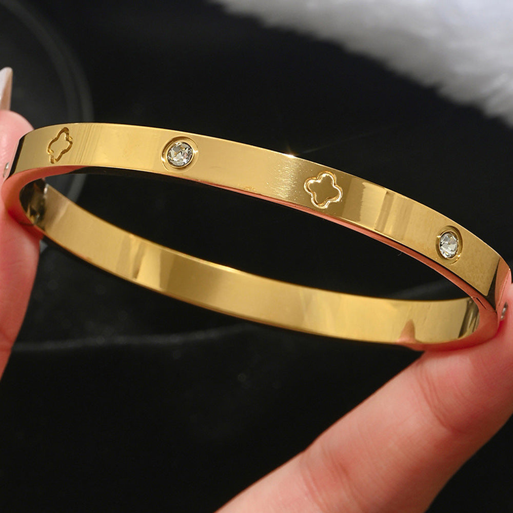 dbe02c61-d599-4e75-8fc1-e2f45ec5f5fb