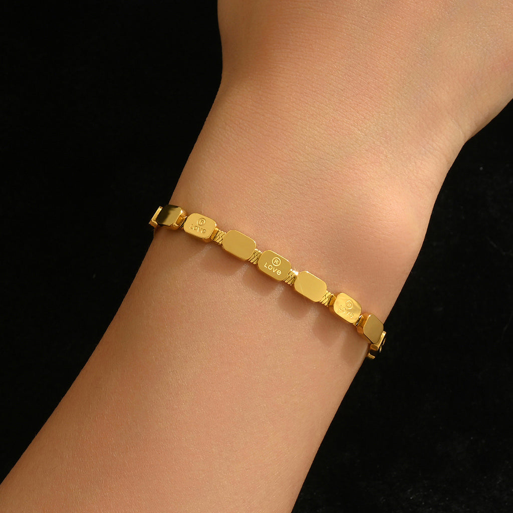 489de476-fef2-4dc3-9f86-ab98baf066a1