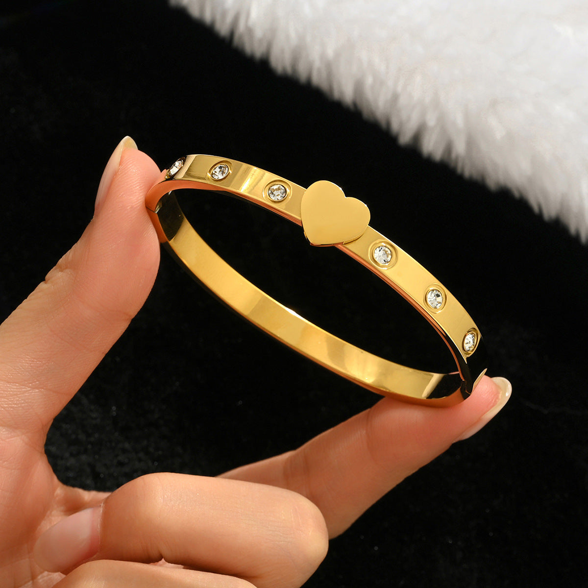 15736d5a-8607-45ea-873d-36f57fdbbbad
